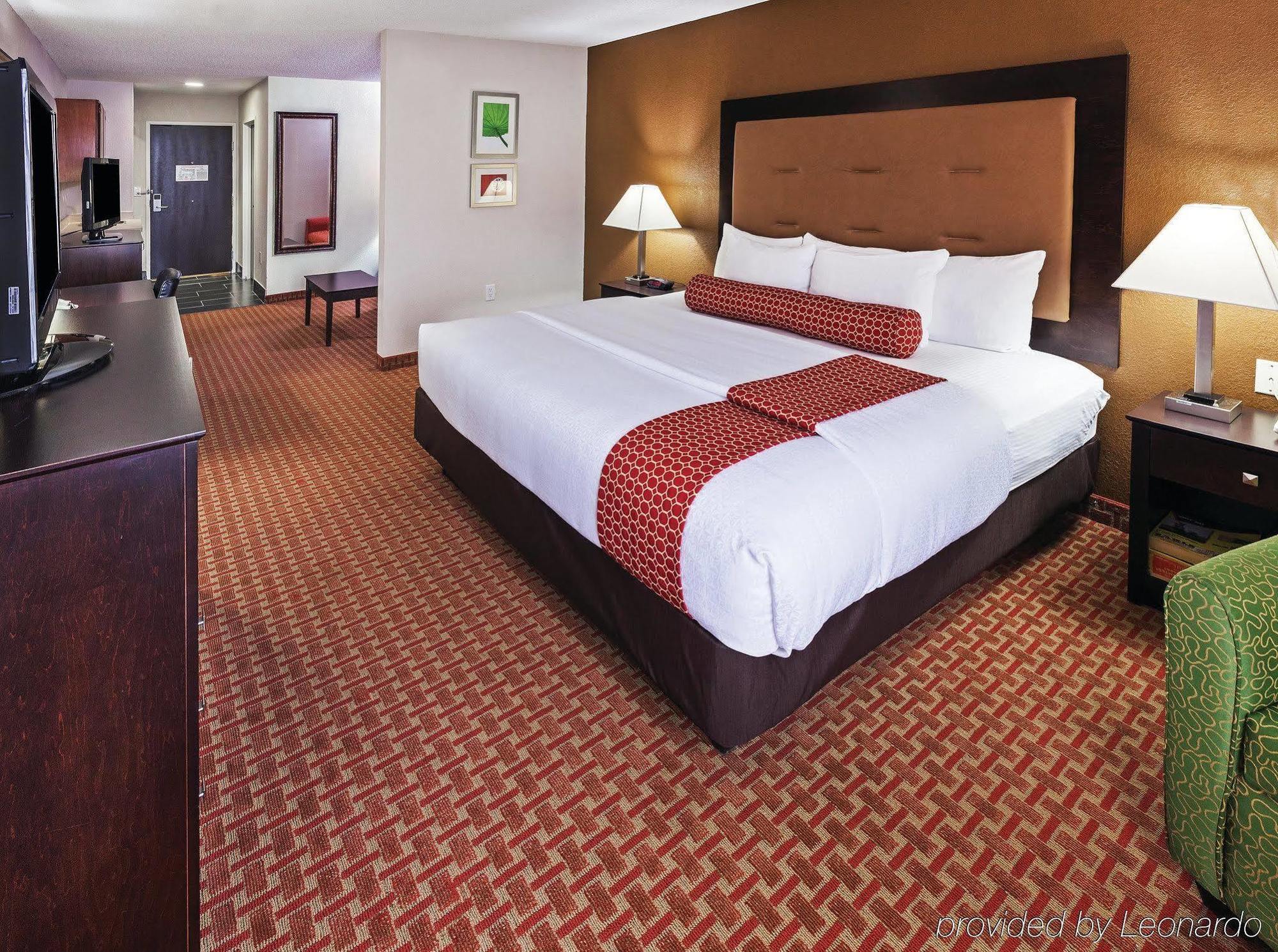 La Quinta By Wyndham Dallas - Las Colinas Otel Irving Dış mekan fotoğraf