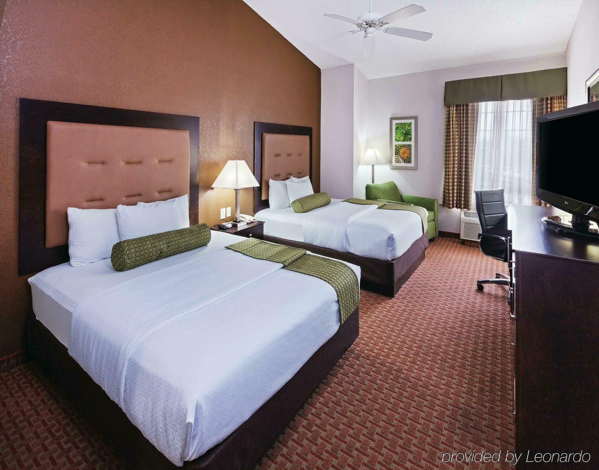 La Quinta By Wyndham Dallas - Las Colinas Otel Irving Dış mekan fotoğraf